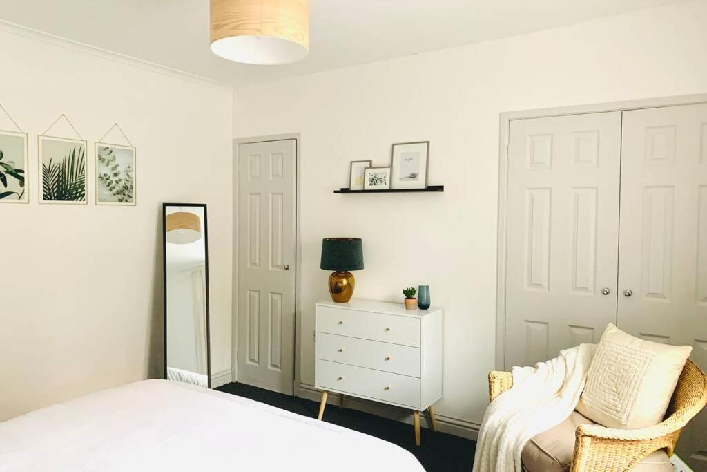 The Nook - A Stylish Apartment With Garden, Near The Beach 버윅어폰트위드 외부 사진