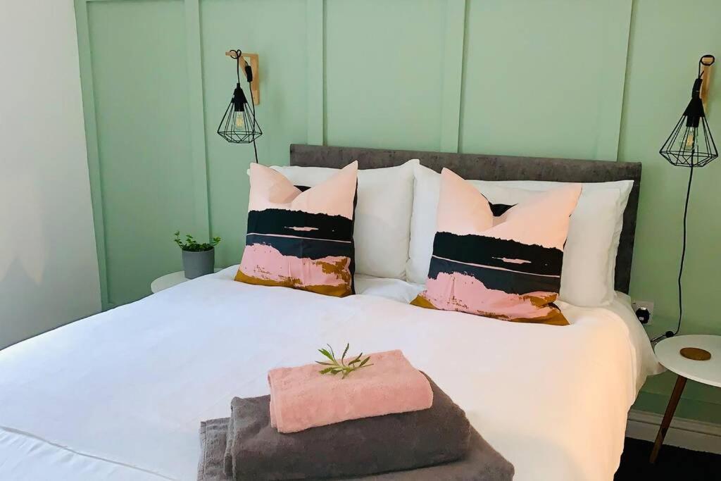 The Nook - A Stylish Apartment With Garden, Near The Beach 버윅어폰트위드 외부 사진